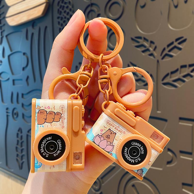 Trendy Capybara Camera Keychain: Flashing Plush Toy Schoolbag Charm Gift