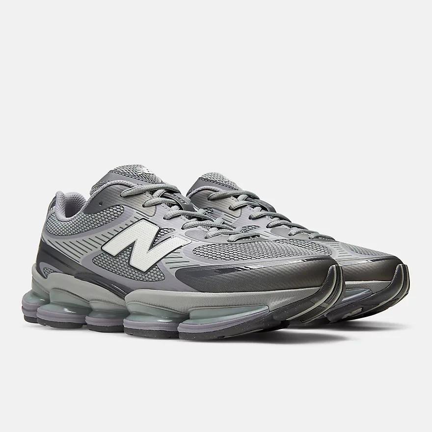U20008LR New Balance 2000 Grey Days Truffle Salt/Castlerock (Men s) 4.5