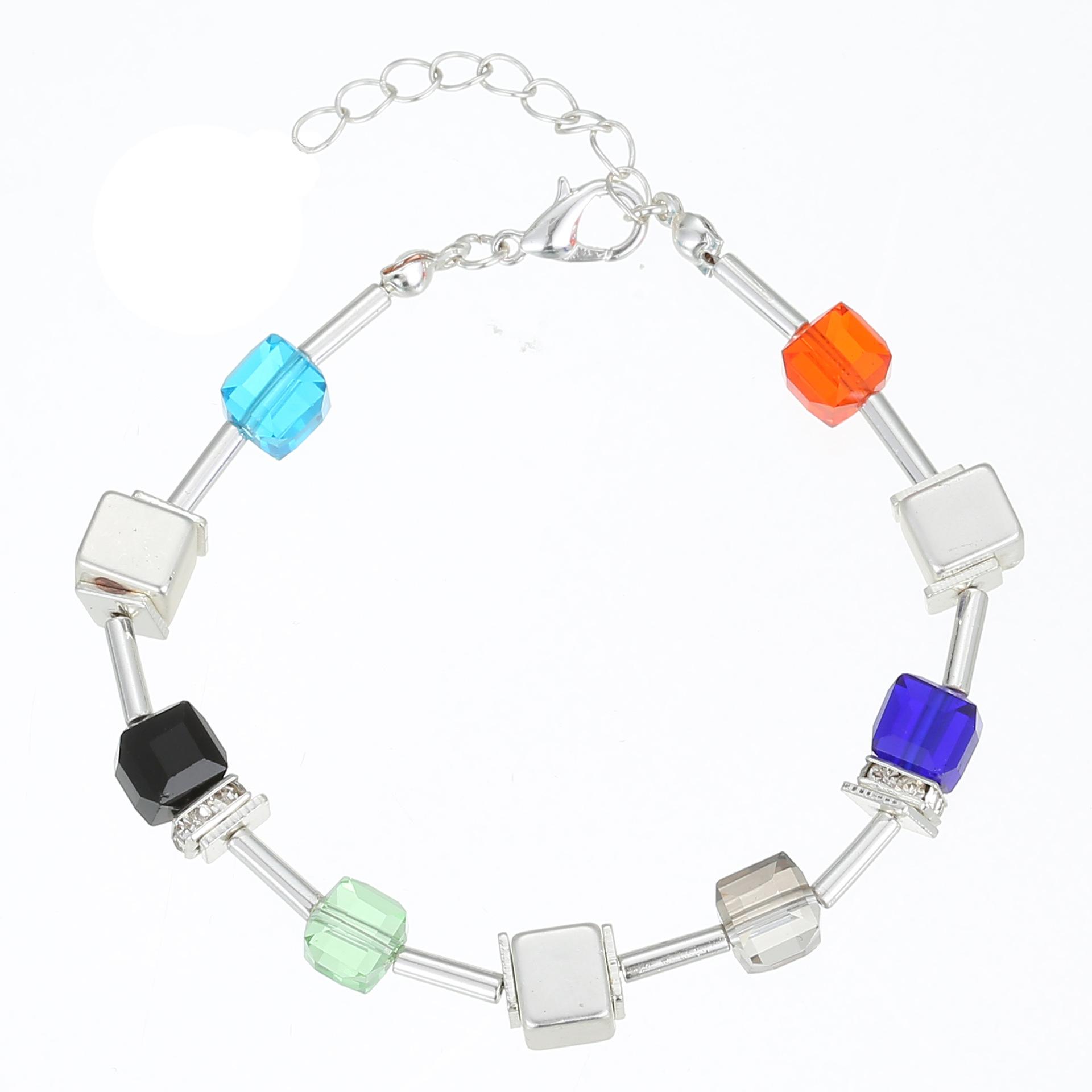 

Цветной маленький сахарный кубик, экологически чистый сплав, браслет с бусинами, маленький свежий квадратный сплав, универсальный женский браслет Elastic Rope Opening Adjustable