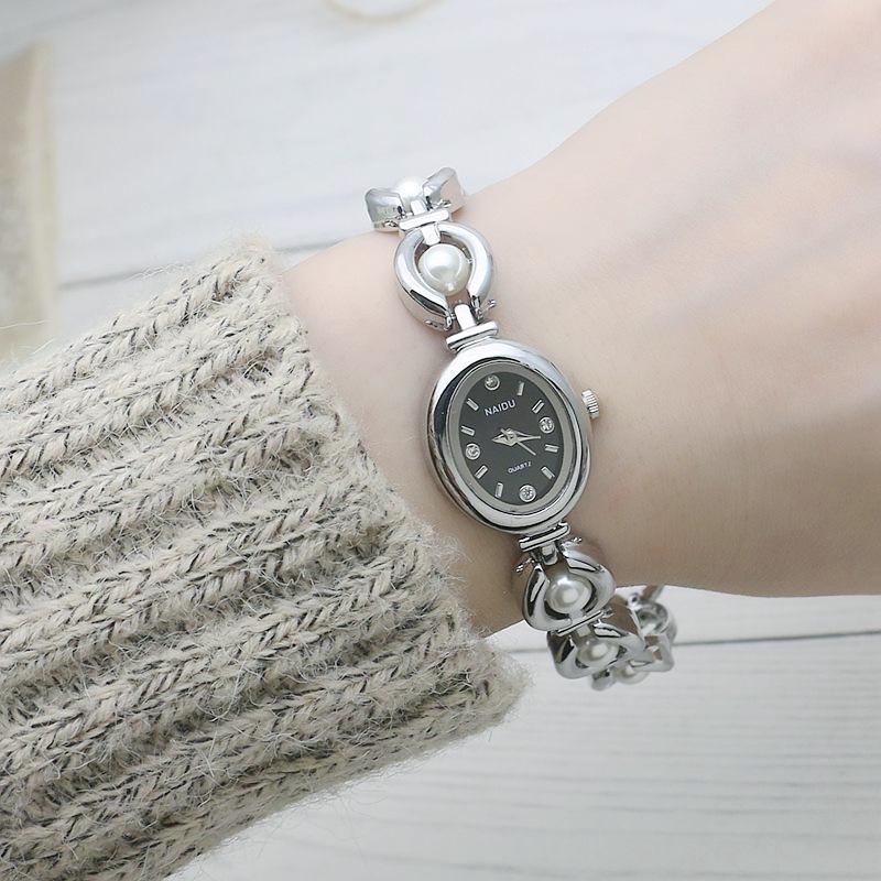 Ceas Elegant de Modă pentru Femei Brățară cu Curea Incrustată cu Perle Vintage Ceas Cadou de Lux Ceasuri cu Cuarț pentru Doamne Ceasuri de Mână cu Cadran Oval