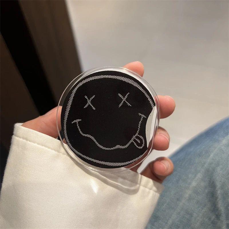 Cartoon Smiley Face MagSafe Magnetic Foldable Rotatable Phone Stand