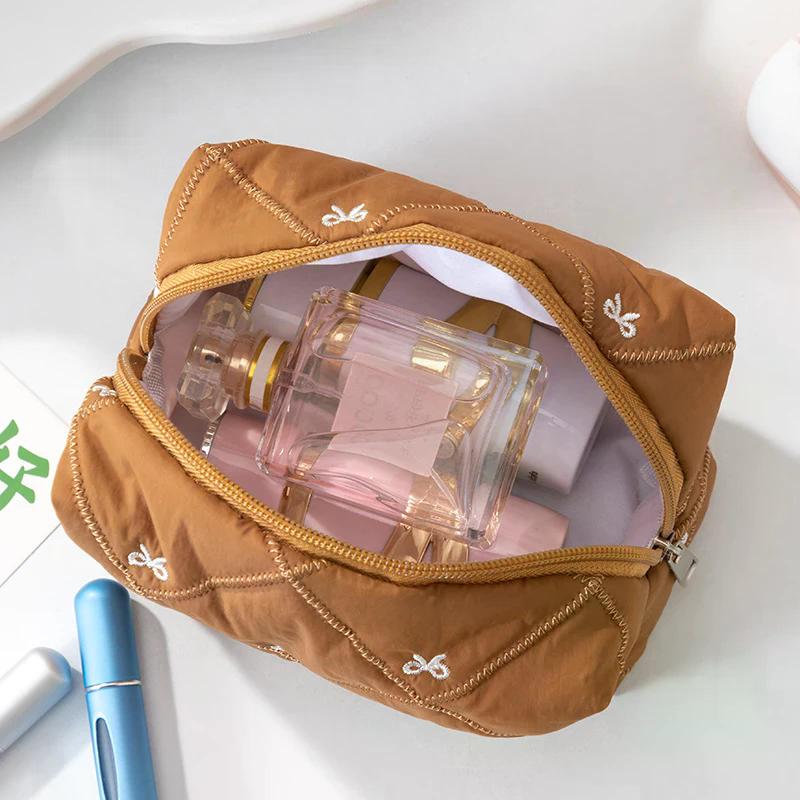 Damen Süße Schleife Gesteppte Kosmetiktasche Etui Tragbar Reise Pinsel Waschen Kulturtasche Für Damen Kosmetik-Organizer Tasche