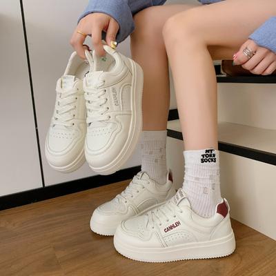 Obuwie damskie – Sneakersy