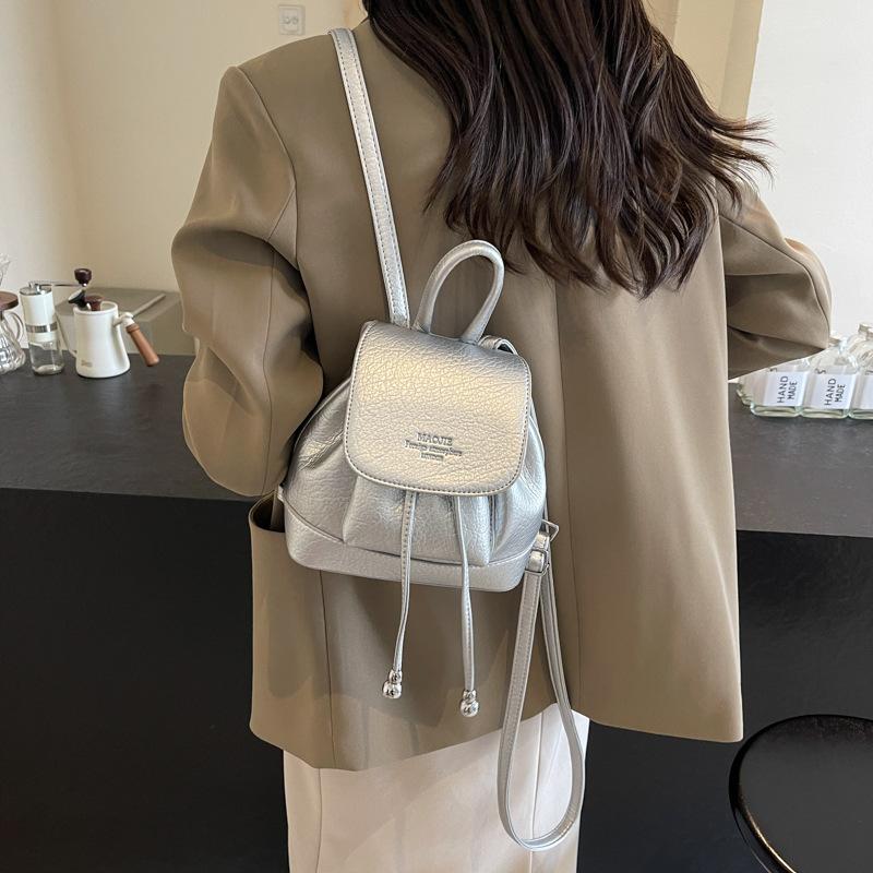 2025 New Fashionable and Simple Portable Satchel, Foreign Style Girl Single Shoulder Small Backpack, Retro Bucket Backpack