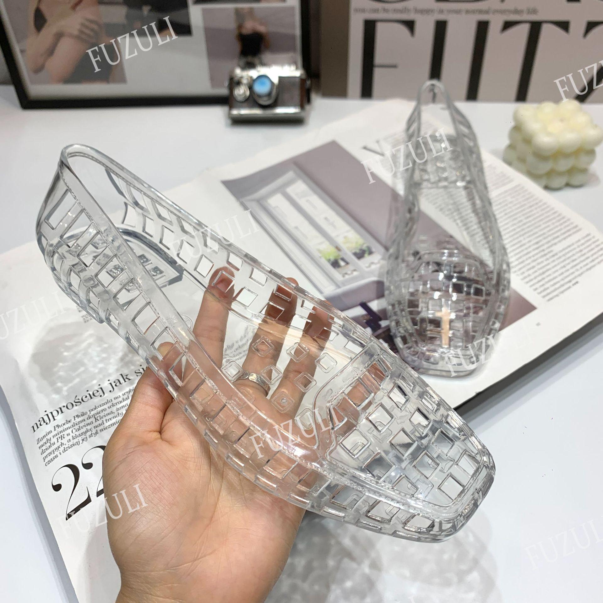 

Корейские хрустальные ПВХ шлепанцы-желе с квадратным носком 36/Size runs large