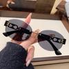 Beliebte Mode quadratische Sonnenbrille mit großem Rahmen, Damen Ins Internet-Berühmtheit Straßen-Sonnenbrille Europäischer und Amerikanischer Trend-Sonnenbrille
