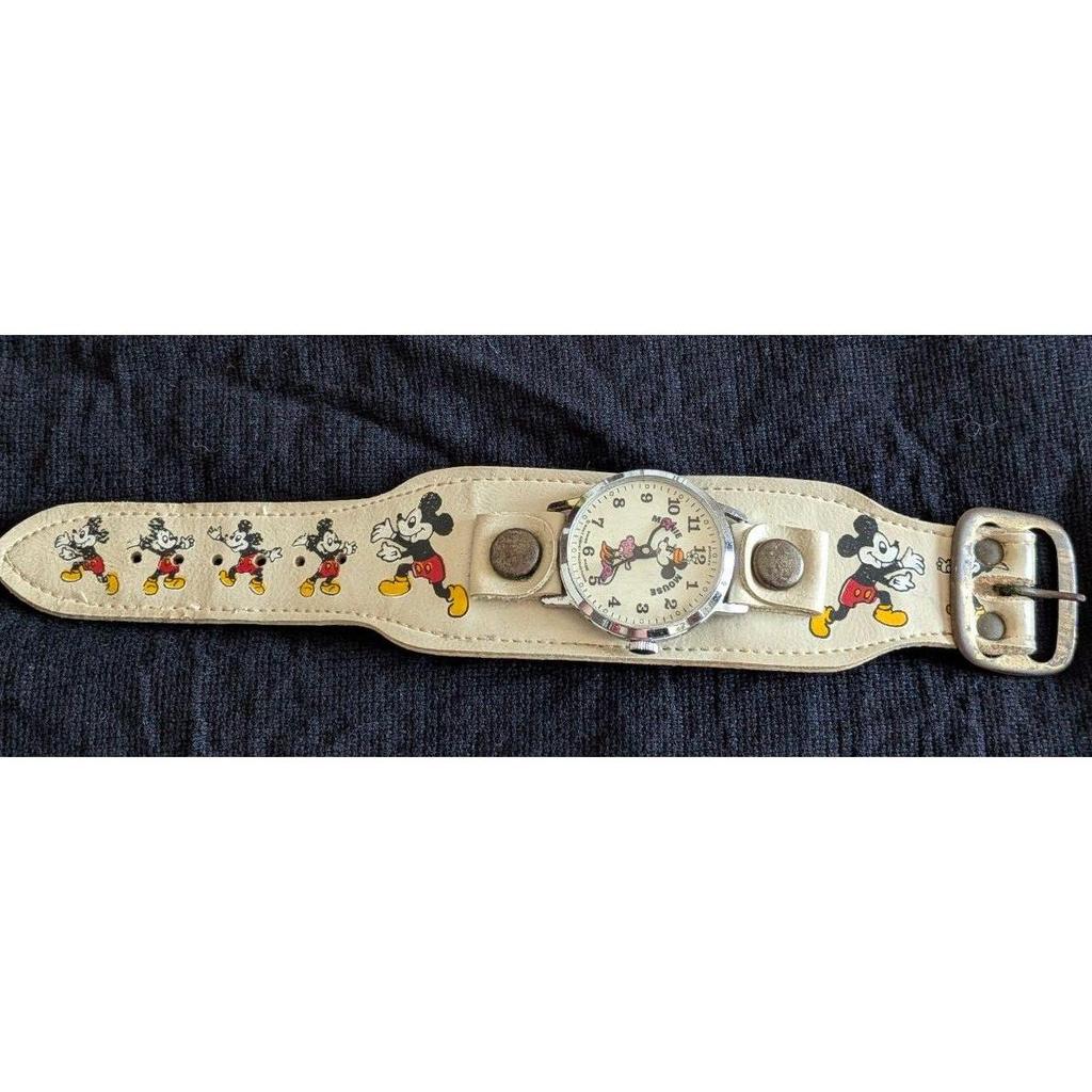 Used BRADLEY Minnie Mouse Watch Vintage Mechanical Watch Made In the 1970s Disney