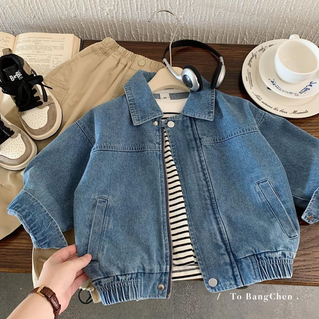 Kinder-Jeansjacke Frühling und Herbst Neue Koreanische Version für Jungen und Mädchen Schicke Jacke Huzhou Zhili Kindermode Trend