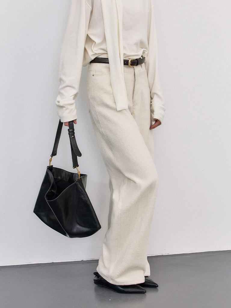 Sopeulleo Voa Corduroy Fleece Wide Pants_Ivory