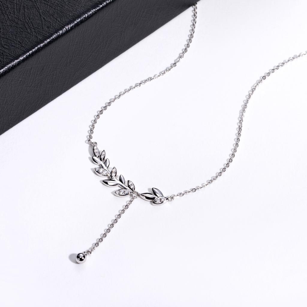 Fashion Fine 925 Silver Cute Engagement Iced Out Vvs Moissanite Charm Leave Long Tassel Chain Necklace