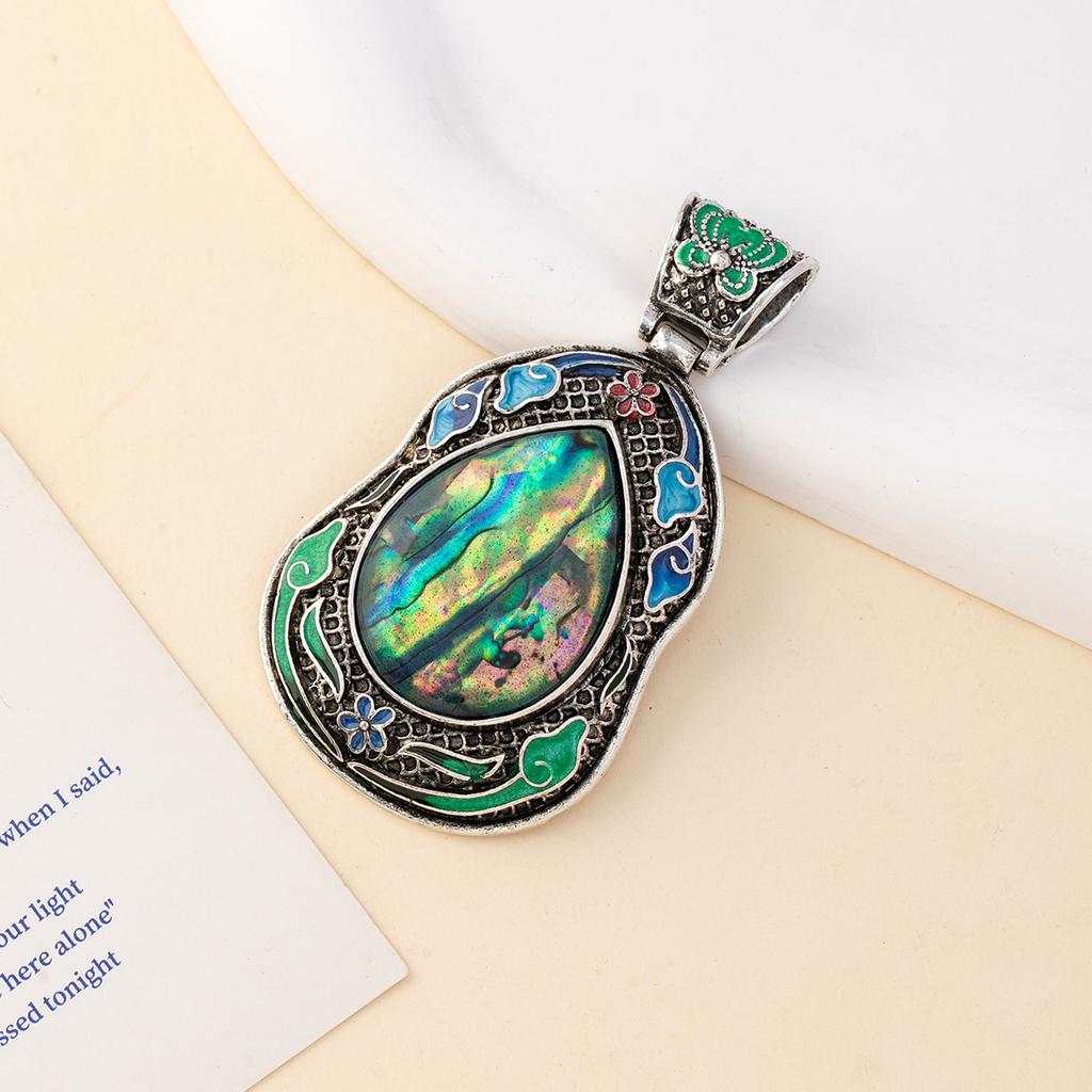 1Pc Vintage Bohemian Style Natural Shell Pendant, Unique Elegance Luxury Teardrop Shape Charms for DIY Christmas Women Necklace Accessories Crafts