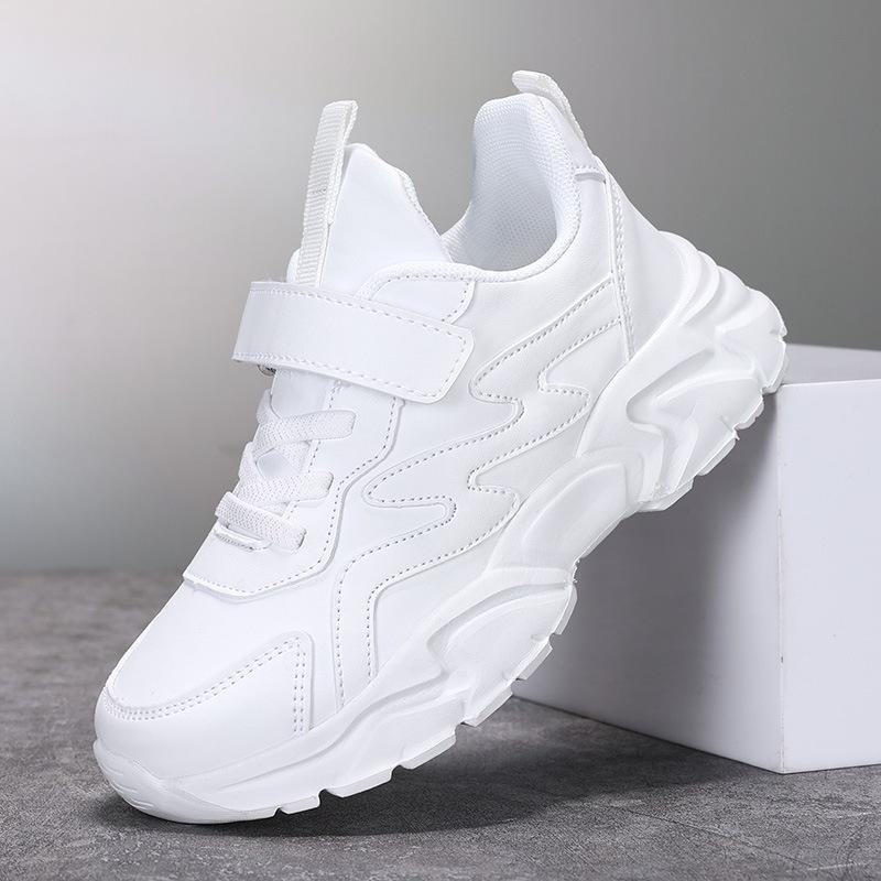 Boys' sports shoes, middle-aged children's little white shoes, school performances, middle-aged children's shoes, lightweight one-piece generation