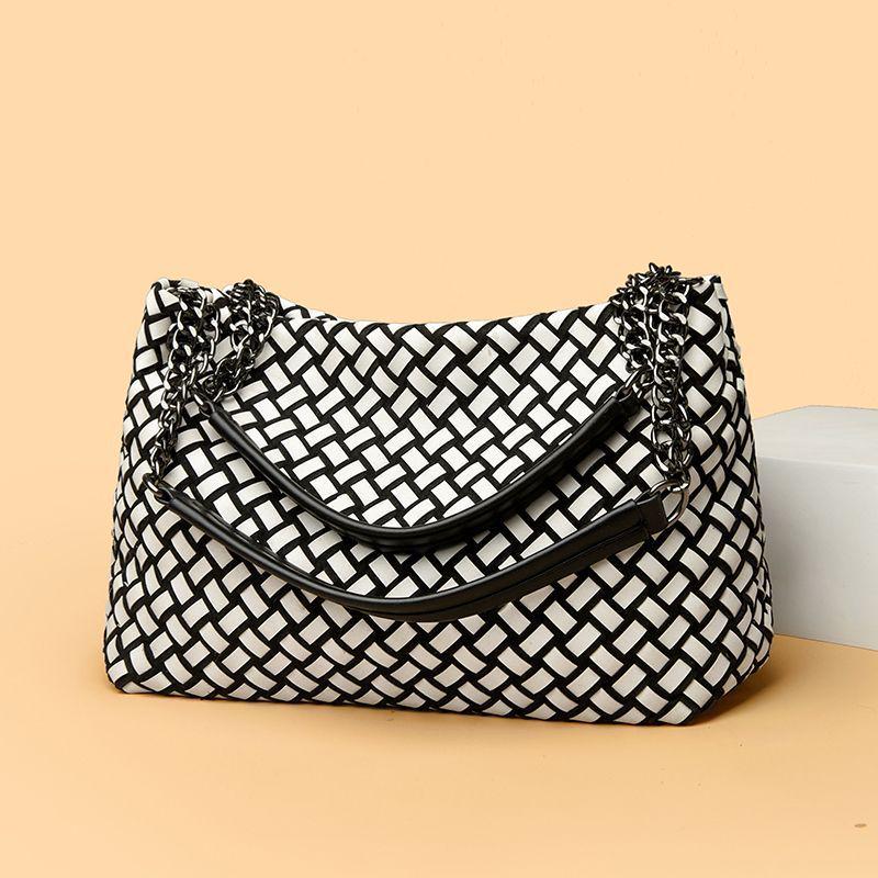 

2025 Fashion Knitted Large Capacity White Grid Shoulder Tote & Backpack