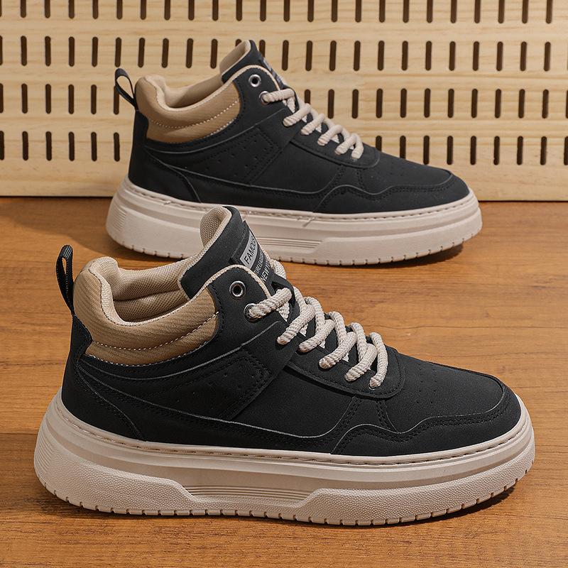 

Модная обувь для мужчин Кожаная повседневная обувь Осенние высокие плоские туфли для скейтбординга Уличные крутые кроссовки 44 чёрный