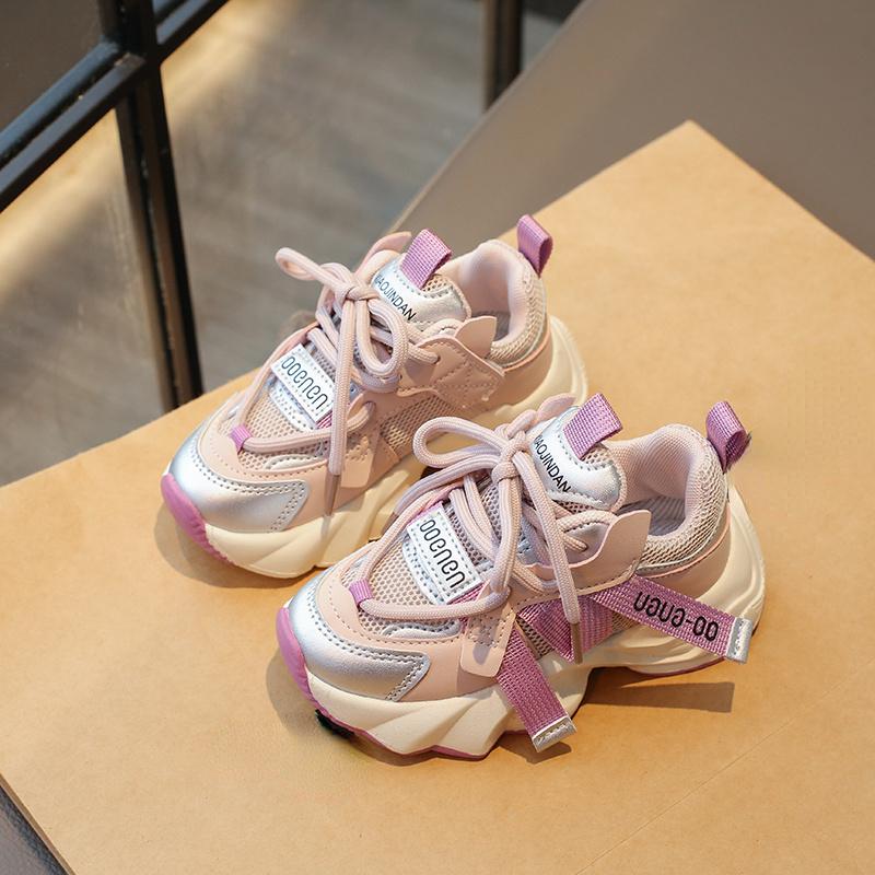 Kinderschoenen Sport 2026 Lente en Herfst Nieuw Meisjes Mode Casual Slijtvast Student Mesh Ademend Hardloopschoenen