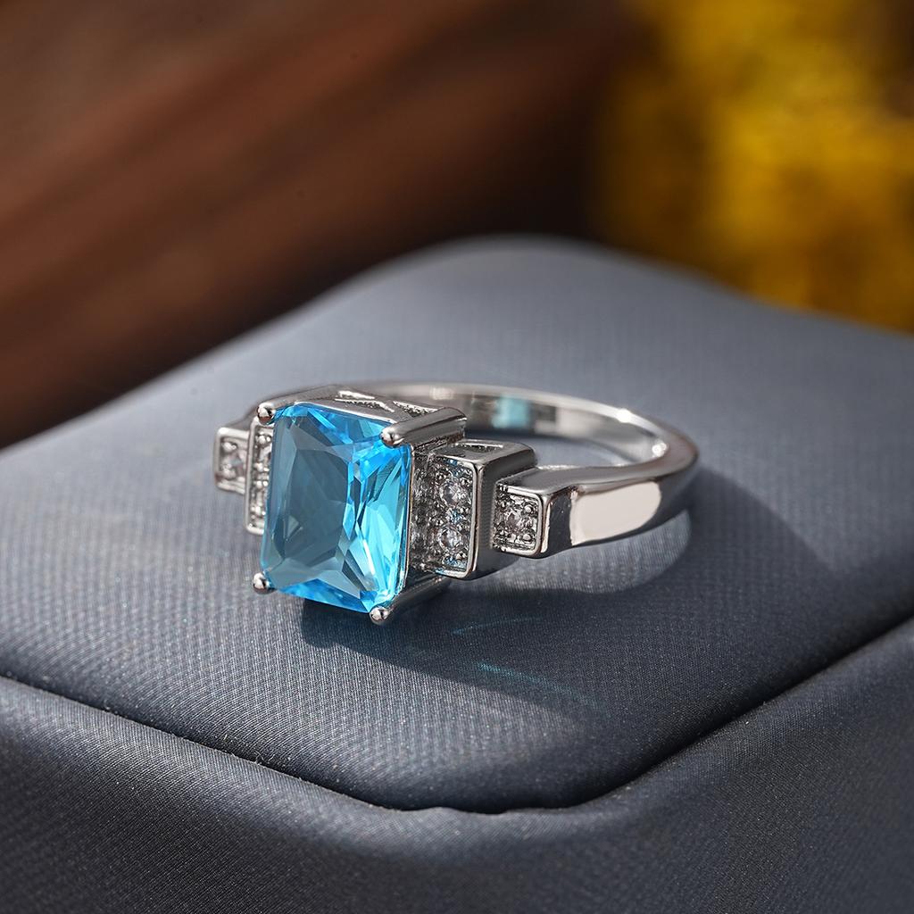 New Silver Color Rectangle Colored Zircon Engagement Rings for Women Female Luxury Party Gift Wedding