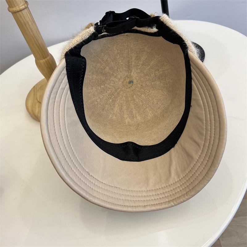 Rabbit Fur Knitted Splicing Leather Brim Equestrian Hat Autumn and Winter Women's Literary and Artistic Face Small Peaked Cap Tide