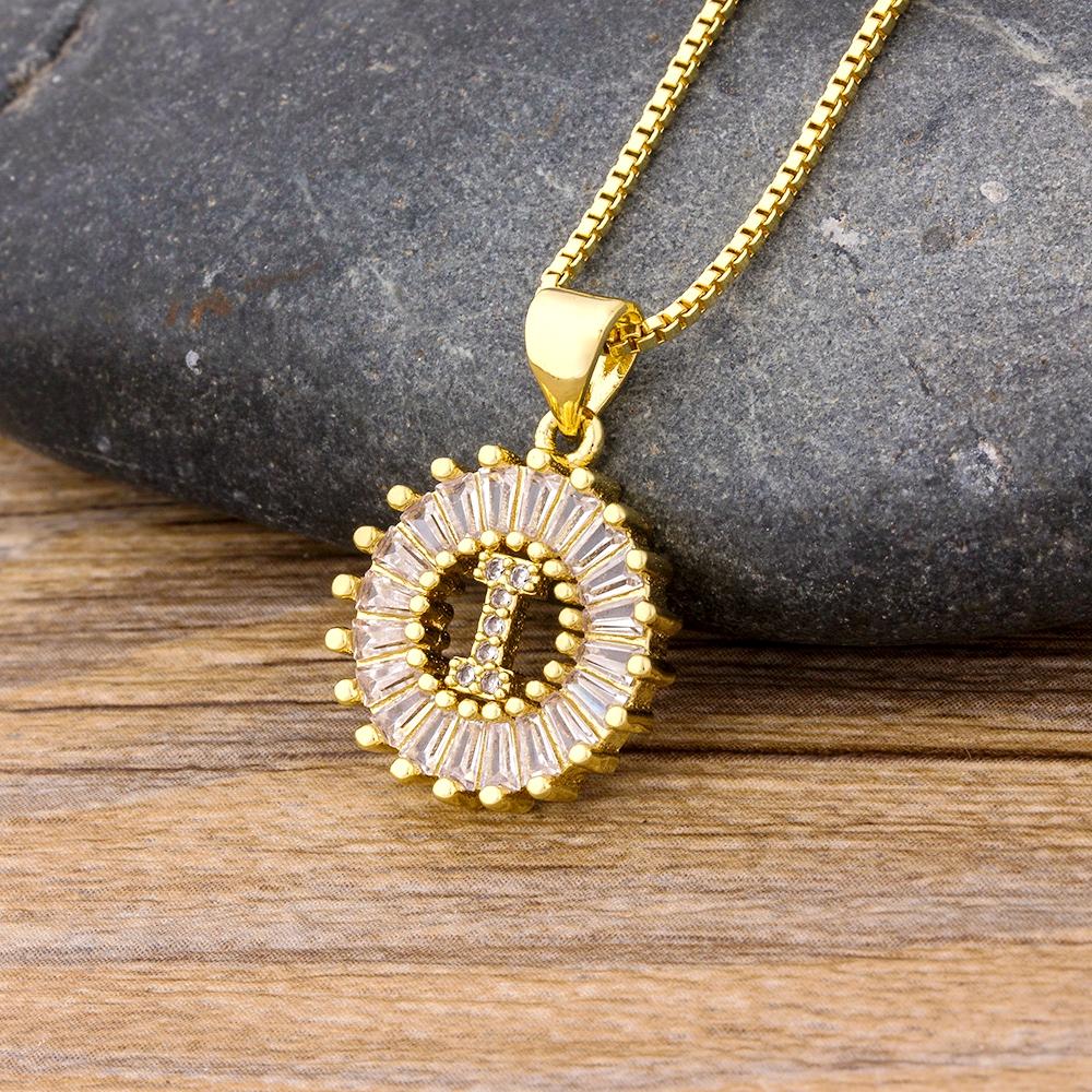 A piece of A-Z letters elegant and beautiful pendant necklace suitable for women men's initials fashionable versatile jewelry accessories