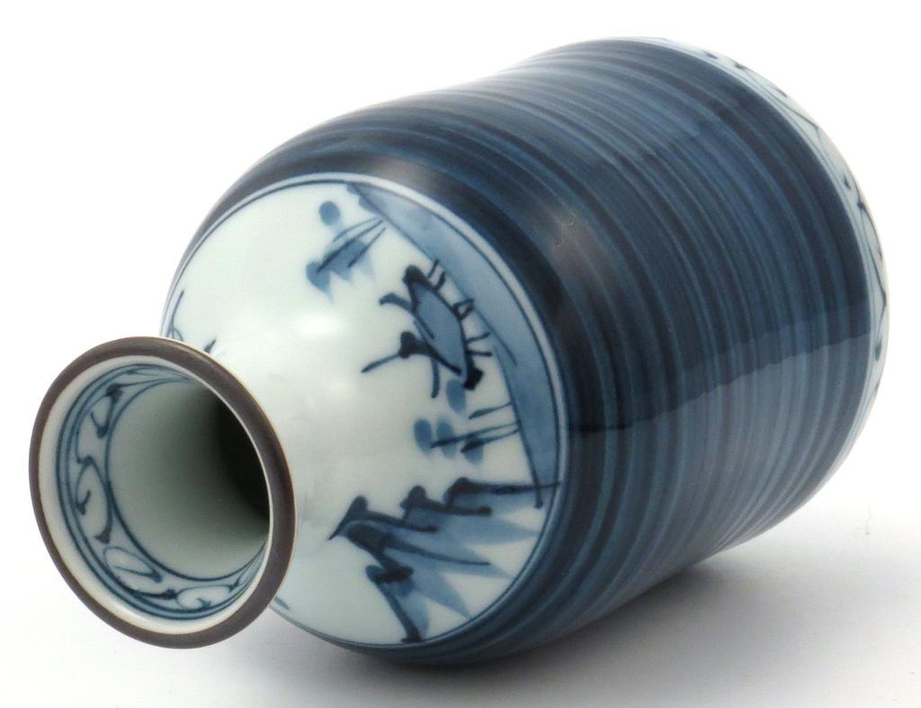 Hasami Ware Landscape Tokkuri (Sake Bottle) 260ml, Suitable for Cold Sake, Microwave and Dishwasher Safe, Made in Japan