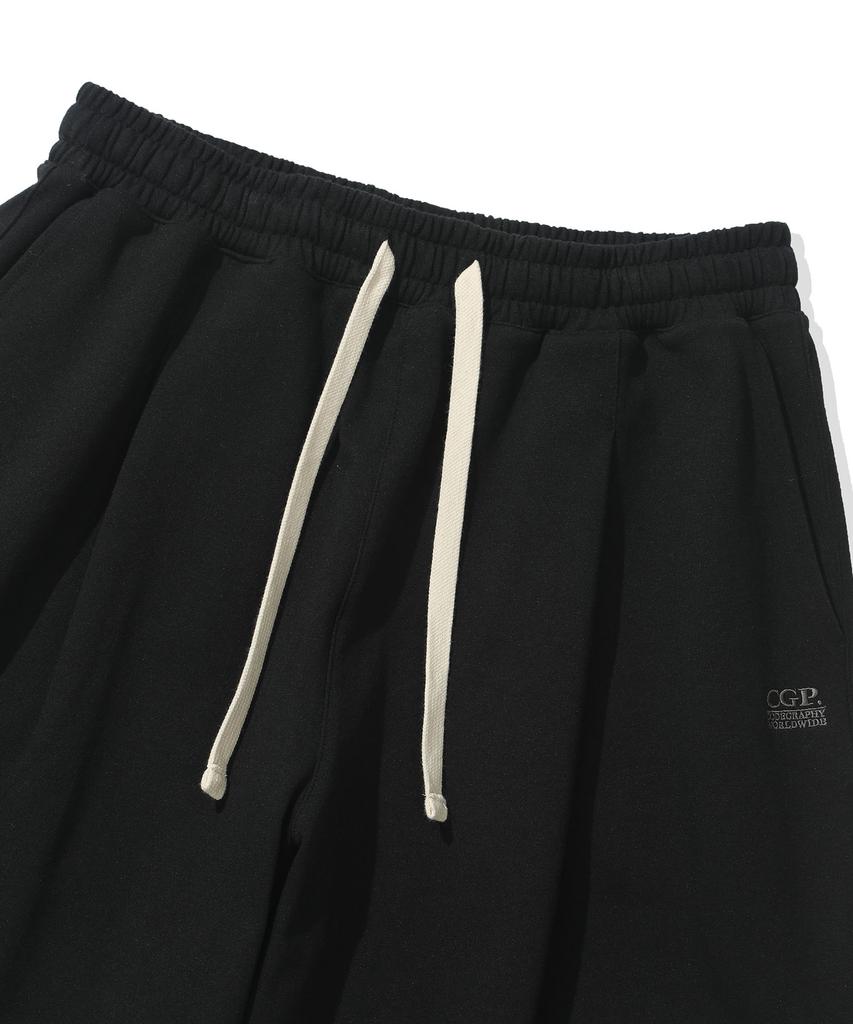 Code Graphy Bermuda Training Shorts - Black
