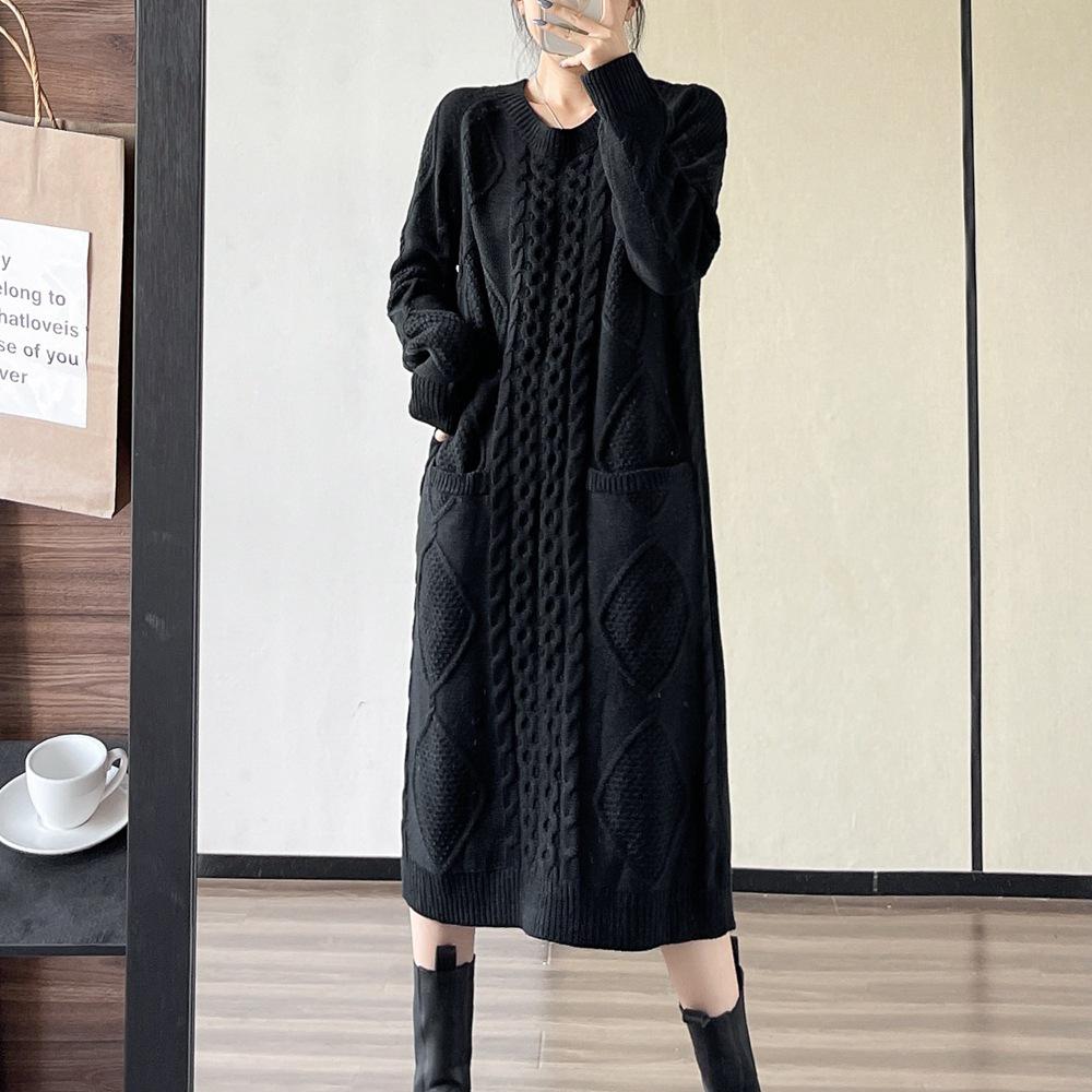 Осенне-зимняя корейская версия ретро средней длины свободного большого размера с карманом-перевертышем, трикотажное платье для женщин XL чёрный