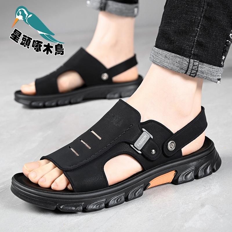 Factory direct sales sandals men's non-slip, deodorant and wear-resistant driving cool slippers two wear medium sandals