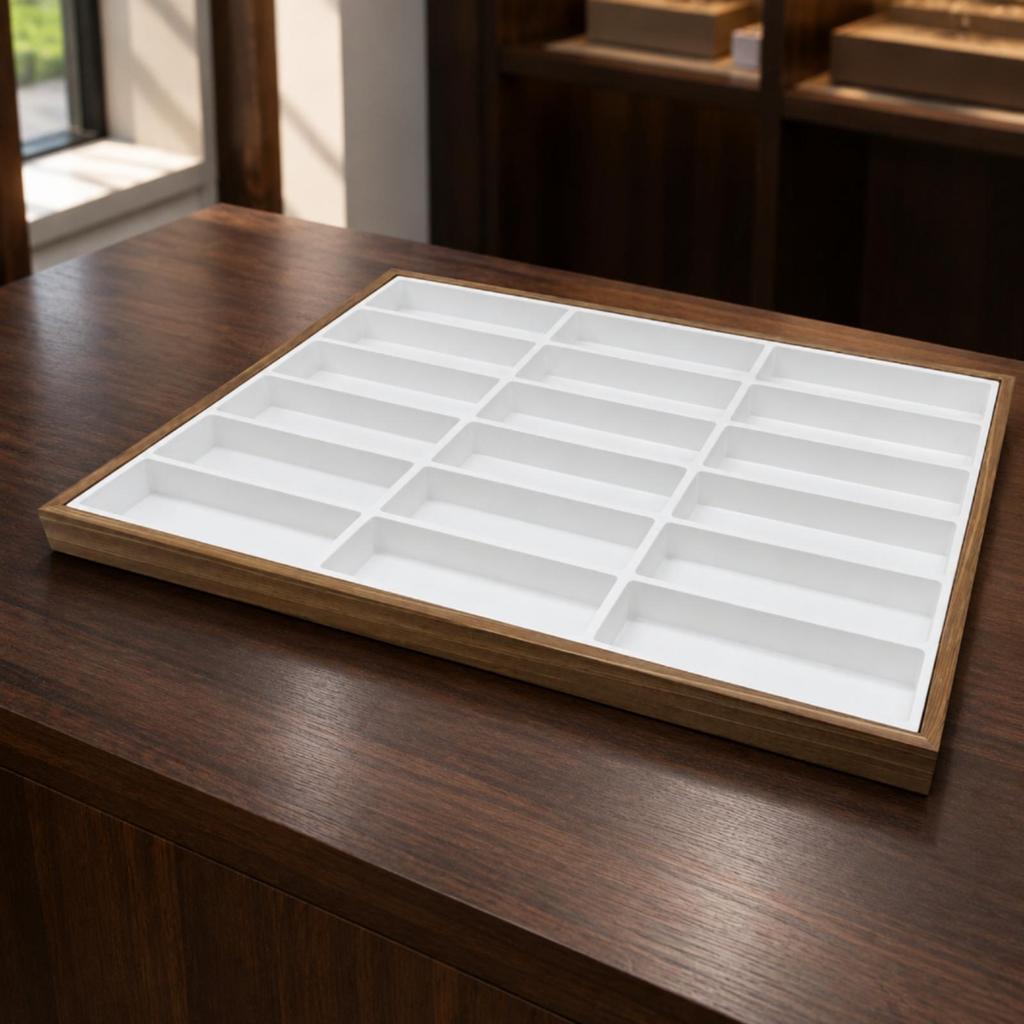 18-Compartment Eyewear Tray Space-Efficient for Retail Store Owners