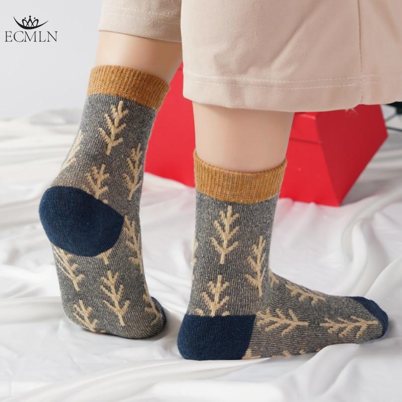 Fashion Women's Christmas Wool Socks Autumn Winter Vintage Thickened Socks Warm Soft Comfortable Socks