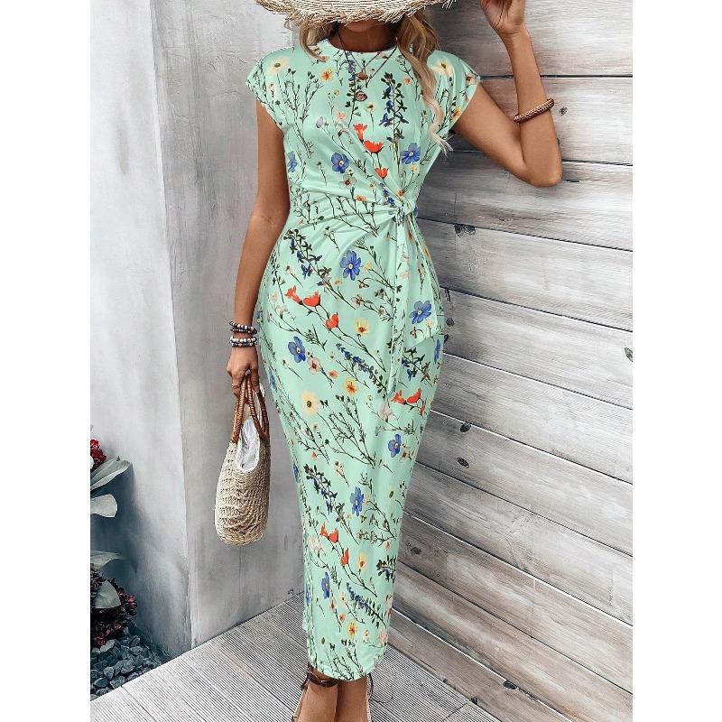 Temperament eleganter Taillenriemen gestreifter Rundhalsausschnitt Kurzarm langes Kleid Sommer Damen High-End Damenbekleidung Rock