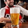 Fußball Bierglas, 500ml Großes Fassungsvermögen Geprägter Fußballbecher, Bleifreier Bierbecher für die Hausbar, Geschenk für Sportfans