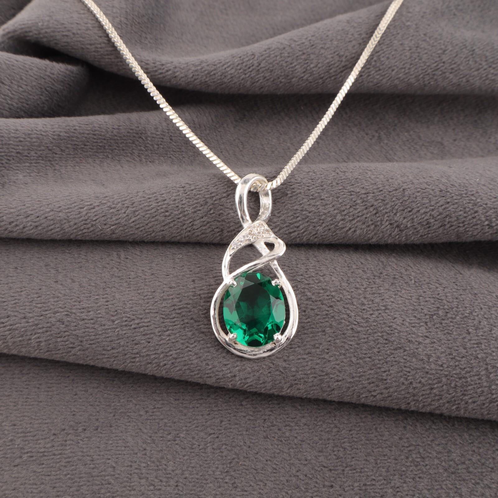 

Chrome Diopside Gemstone 925 Sterling Silver Jewelry Zircon Stylish Pendant CZP-13-12