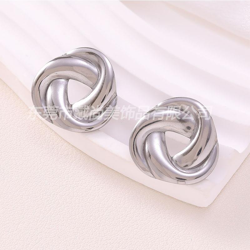 European and American stainless steel stud earrings fashion trend versatile stud earrings temperament niche retro personality simple earrings