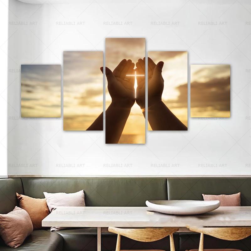 

5 Pieces Wall Crosses Decor Jesus Hands Prayer Paintings Wall Art for Living Room Christian Pictures Canvas Modern Home Decor 20x35 20x45 20x55cm