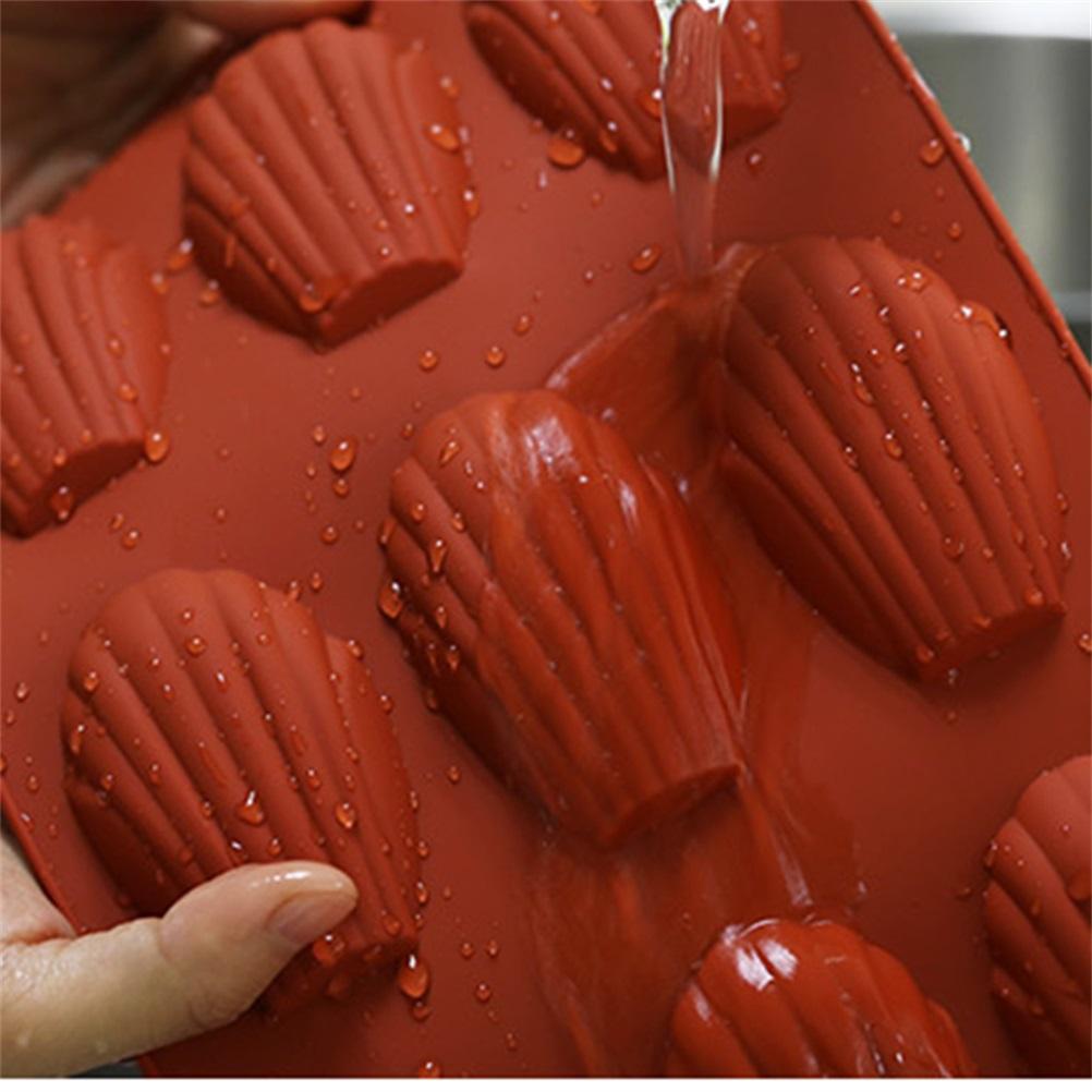 2PCS Non Stick Silicone Madeleine Molds 9 Cavity Baking Molds for Cake Chocolate