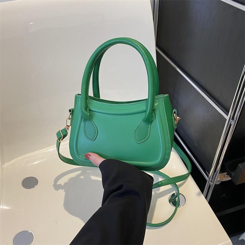 Trendy Minimalist Shoulder Bag 2023 Pure Color Texture Fashionable Fresh Street Style Pu Small Crossbody Bag