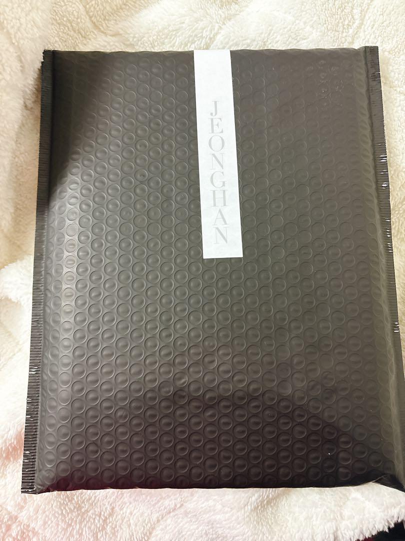 

[Б/У] Праздничный набор Чонхана 2021