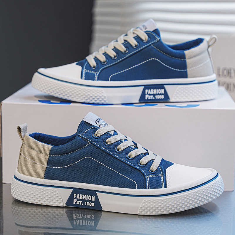 Fashion Thick Bottom Soft Sole Tall Shoes Men Training Boot Black And White Shoes Men Sneakers Sport Trends Footwear Caregiver