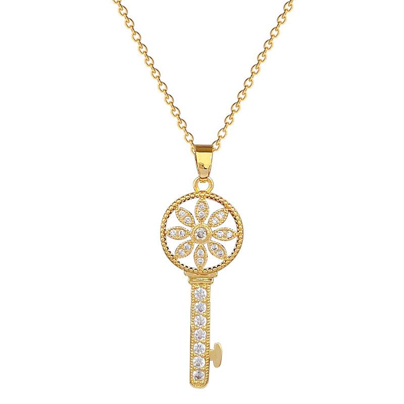 Titanium Steel Star Key Light Luxury Temperament Gorgeous Full Diamond Necklace Female Versatile Collarbone Chain Titanium Steel Chain