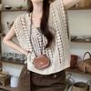 No Inner Wearness Lightweight Hollow Crochet Knit Vest Women's Sleeveless Summer Top Casual Short Layered Outerwear