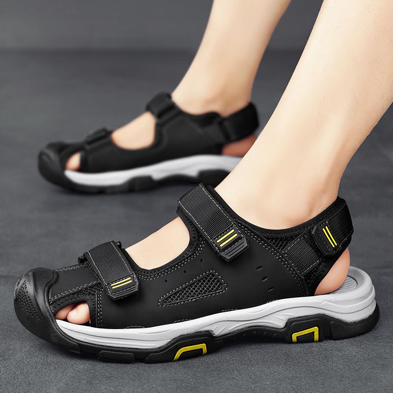 Summer Men’s Sandals Outdoor Sports Anti-collision Men's Shoes Soft Rubber Lightweight Hiking Shoes Flat Black Flip-flops