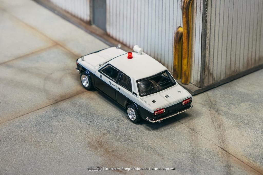 TARMACWORKS Datsun 510 Police Car Completed Product 1/64 T64R-052-PC