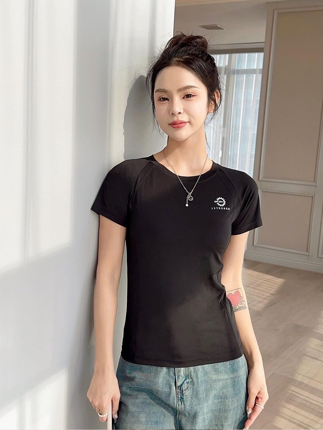 

Женская быстросохнущая сетчатая эластичная футболка - Summer Oxygen Ice Sun Protection, короткий рукав, облегающий крой для бега и фитнеса 2XL (130-150 jin) чёрный