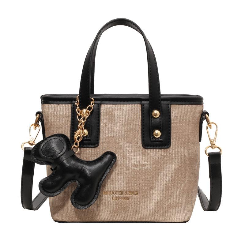 Niche high-end small bag women's new trendy and versatile shoulder messenger bag fashionable portable bucket bag