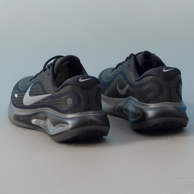 Nike Men's Seasonal Running Shoes FN0228-009