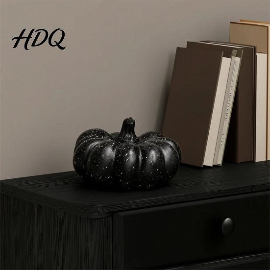 Resin Pumpkin Ornament Halloween Ornaments, Delicate Texture Stable Sculpture, Spotted High-quality Decoration Textured Accents, for TV Cabinet