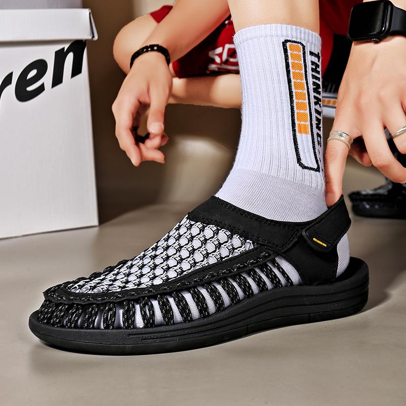 Summer  Men's Sandals Fashion Lightweight Casual Sandals Shoes Large Size Plus-size Hand-knitted Shoes Sandals