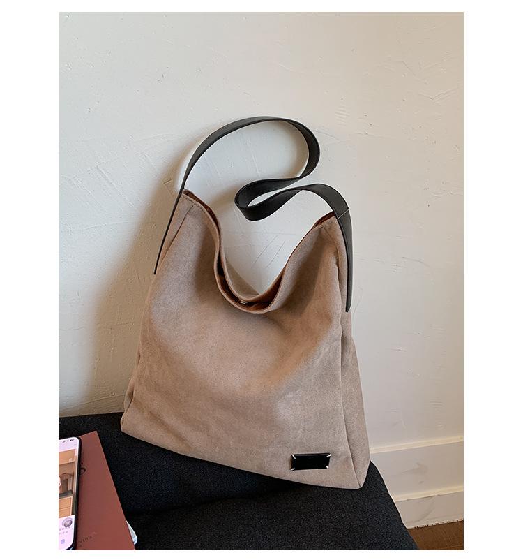 

Женская сумка-тоут, универсальная текстура, ретро-мода, большая сумка, новая 2025, матовая, большая вместимость, на плечо, мессенджер хаки