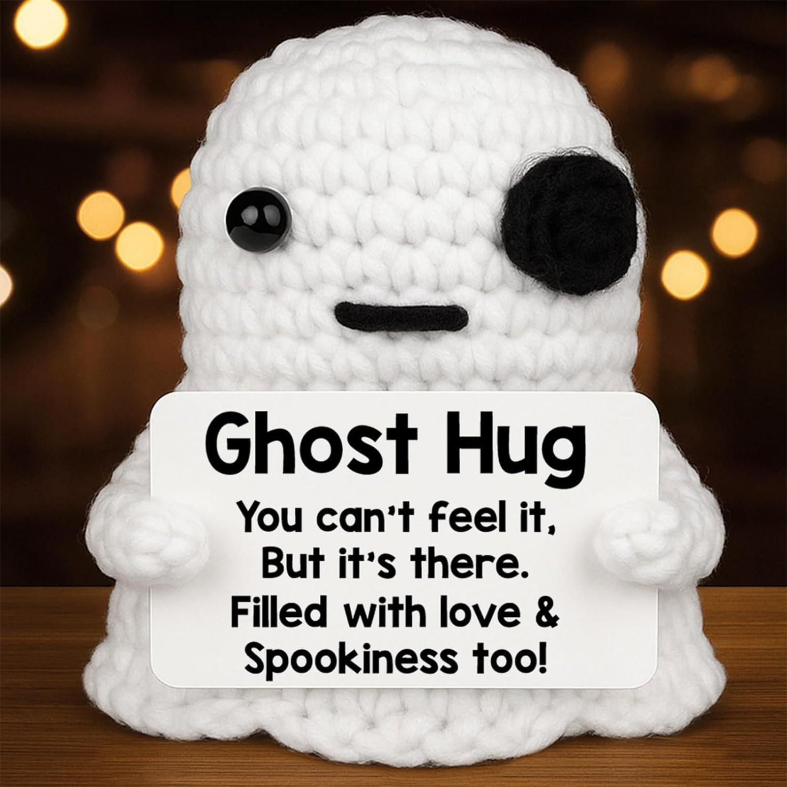 

Вязаные крючком мопсы активно представляют шерстяные куклы в качестве подарков One Size