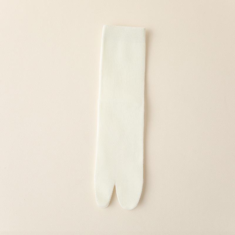Women's Solid Color Split Toe Mid-Calf Socks for Geta - Suitable for Spring, Autumn, and Summer