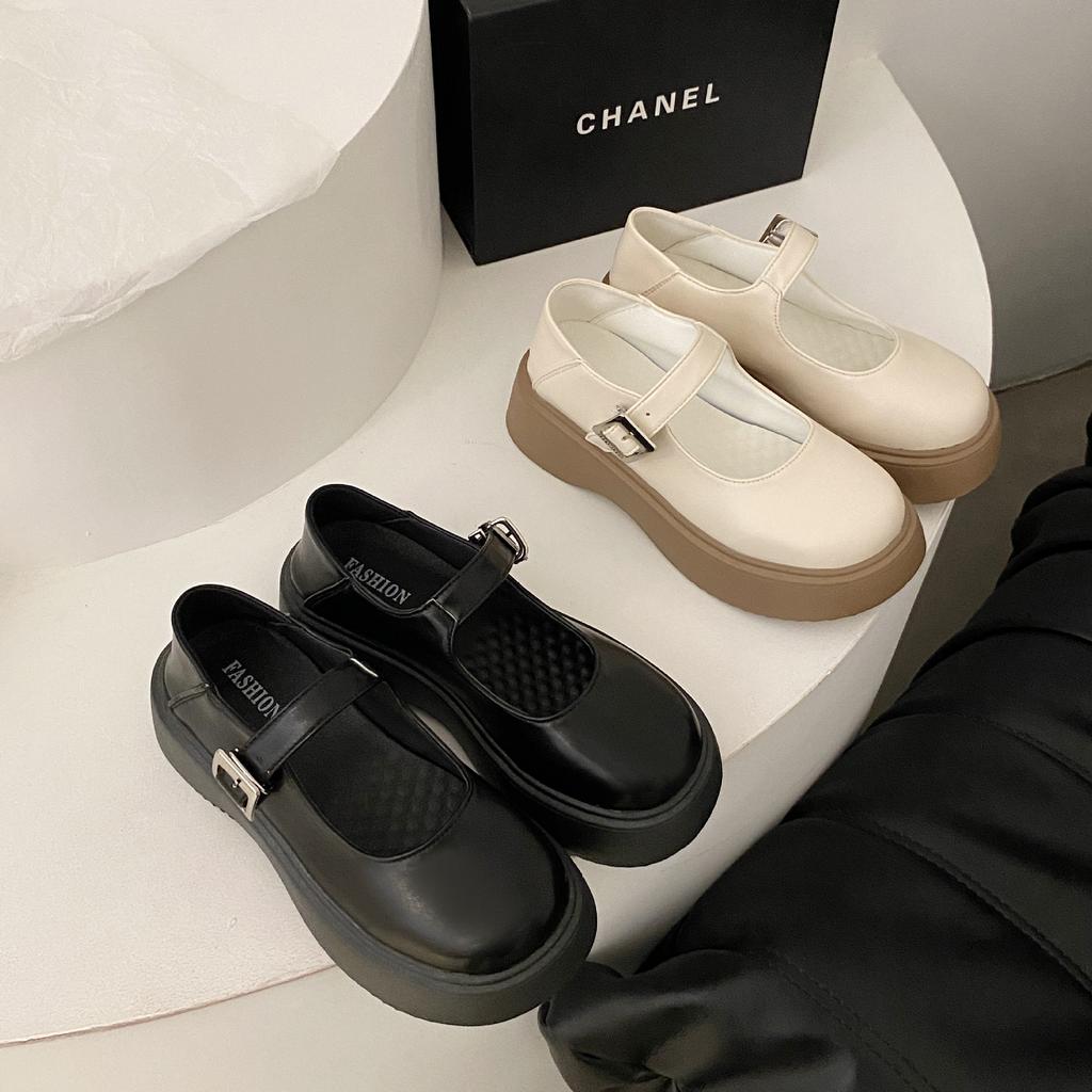 French Mary Jane Small Leather Shoes Women's 2025 New Spring and Autumn with Skirt Single Shoes Versatile White Loafers Women's
